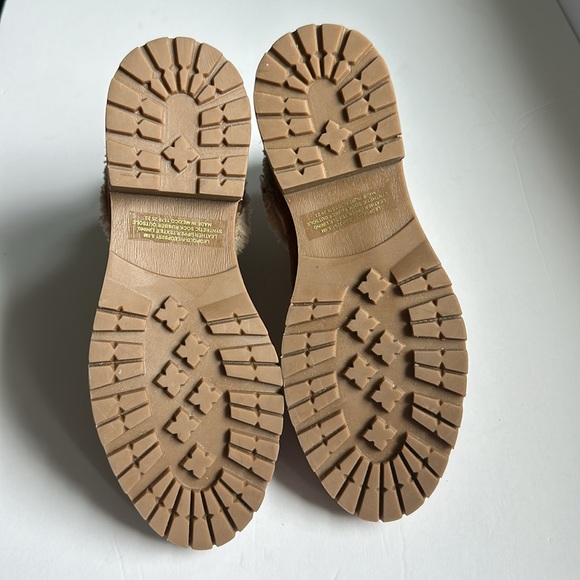 Steve Madden Leopold Faux Shearling Chelsea Boot in Camel Suede New - Picture 8 of 8